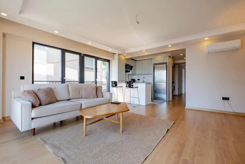 Appartamento Bosphorus View With 2 Bedrooms Provincia di Provincia di Istanbul